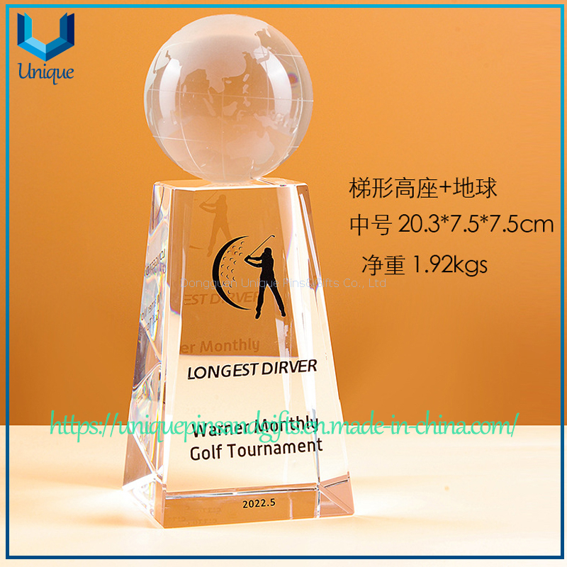 Trofeo de cristal personalizado con parte superior esférica: globo terráqueo, pelota de golf, opciones de forma de gema, base trapezoidal alta, patrones impresos y texto - para premios
