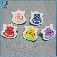 Muestra gratis, broche de metal personalizado para uniforme escolar, emblema de gorras, decoración de moda, Pin de solapa escolar surtido multicolor