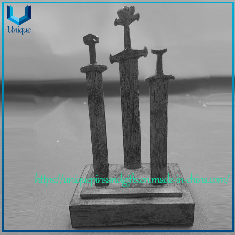 Estatua personalizada con diseño de espada 3D de 17cm, estatua de premio de trofeo de aleación de resina/Zinc para regalo de recuerdo de decoración del hogar con Base