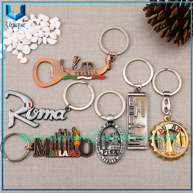 El mejor llavero de metal personalizado para regalo de recuerdo, regalo promocional personalizado Berlín, Roma, Dubai, Milán, Italia Llavero de metal con logotipo del país, llavero con abrebotellas multifunción