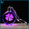 Llavero de decoración de moda, logotipo de impresión personalizado o llavero de regalo de recuerdo de cristal con flash LED con logotipo grabado en 3D integrado
