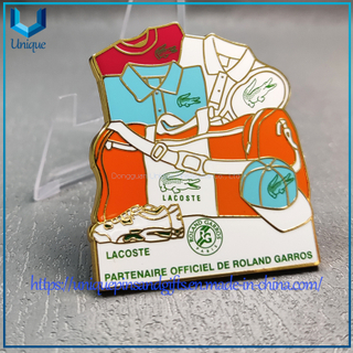 Pin de solapa de Lacoste Roland Crros del boutique de pins, insignia de metal de encargo de los pernos de la historieta