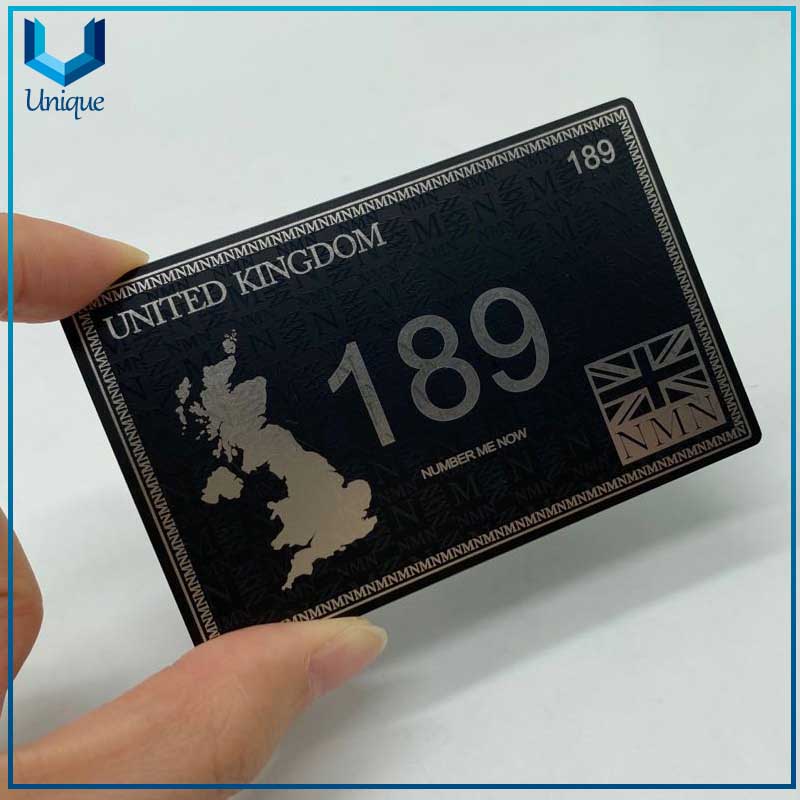 Tarjeta met&aacute;lica NFC-5