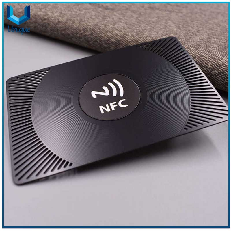 Tarjeta metálica NFC 216 