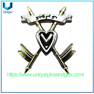 Insignia de metal personalizada, emblema chapado en oro 3D con logotipo de la bandera nacional paquistaní