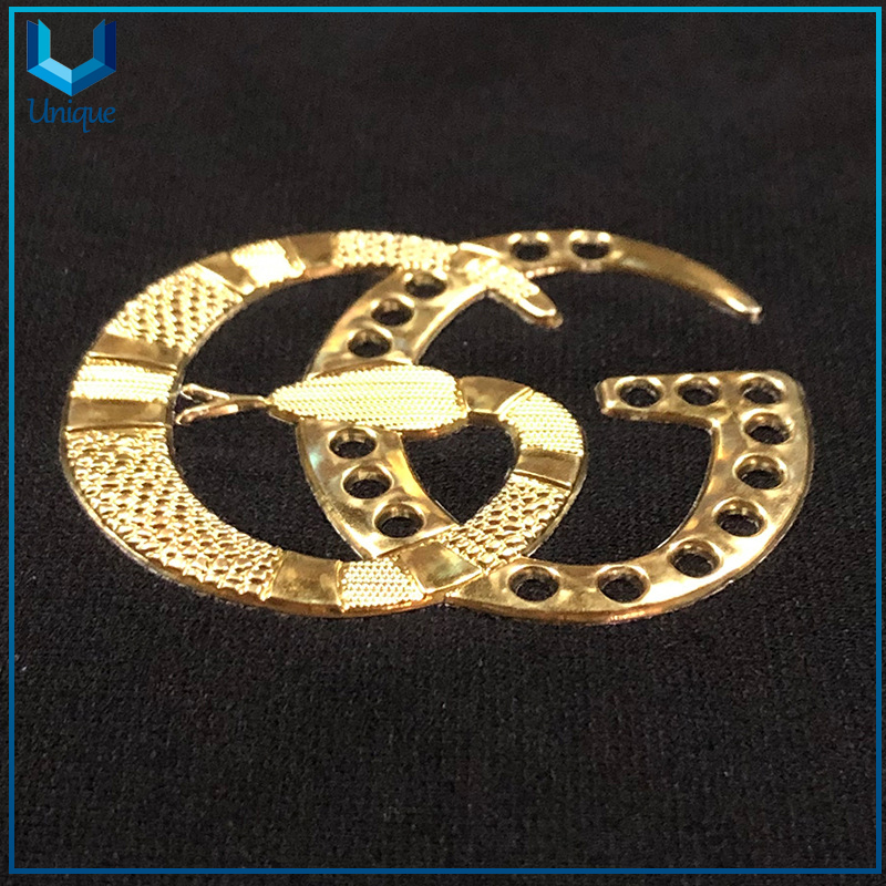 Insignia alta al por mayor de alta calidad Insignia personalizada de TPU de alta frecuencia, parche termofusible de PVC de alta calidad y bajo precio para prendas de vestir