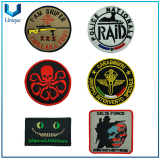 Bordado en sarga de nylon, personalice el hierro en el parche de bordado, palo en la insignia de bordado de la policía militar