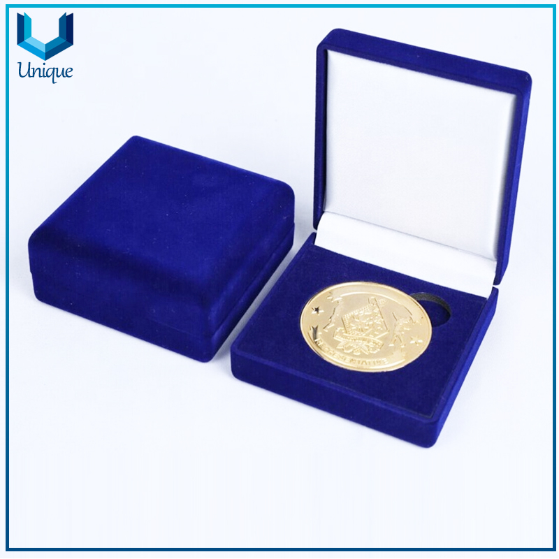 Venta al por mayor Medalla personalizada Medallion Moneda de Moneda Embalaje Caja de regalo Joyería Adorno Caja de terciopelo
