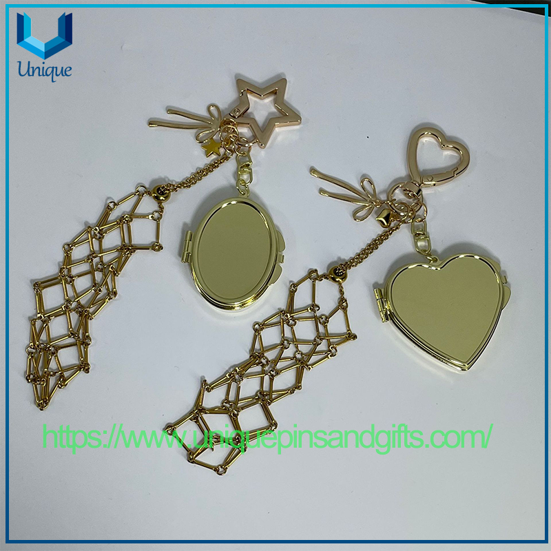 Nuevo estilo, colgante de bolsa de red de lápiz labial de acero inoxidable dorado, colgante de bolso de lápiz labial de moda, llavero colgante encantador