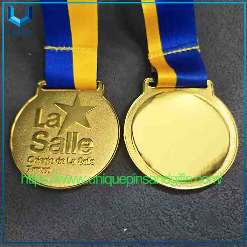 Diseño personalizado 3D Francia College Béisbol Fútbol Baloncesto Medallas de eventos deportivos Premio de oro Medallas de metal en blanco con cinta