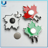 Custom Canada Maple Hoja METAL METAL METAL GOLF Clips, fábrica de artesanías de metal personalizada, hatclip de Golf de hierro de hierro golpeado al por mayor con accesorios de imán para regalos
