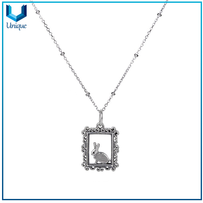 Colgante de dibujos animados del collar de la moda de alta calidad 925, diseño de conejo de plata esterlina de diseño 925