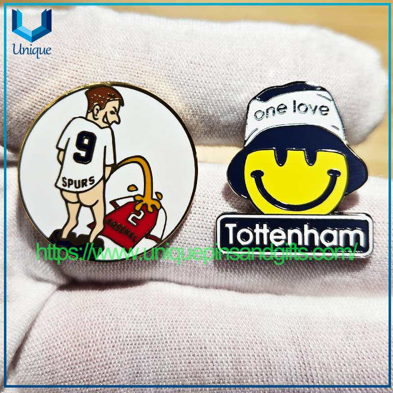 Personalice la placa de esmalte de metal encantador insignia de la solapa de esmalte de metal, la insignia escolar del emblema de la escuela, la insignia de alfiler de la solapa de la organización para regalos de decoración