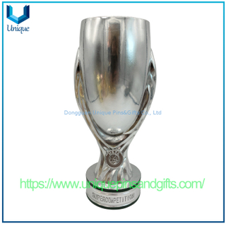 Trofeo de fútbol de Supercopa de diseño personalizado, gran decoración chapada en oro y plata, trofeo de recuerdo para fanáticos