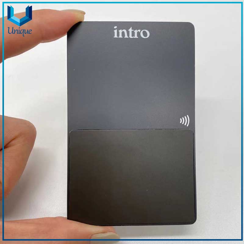 Tarjeta met&aacute;lica NFC-6