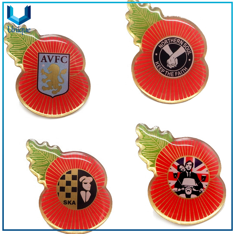 Fabricante de perros de solapa de zapatos de moda, matriz de pin de latón golpeado con impresión de serigrafía, perno de solapa de adorno de oro, pin de joyería de moda para sombrero, prenda, decoración de bolsos