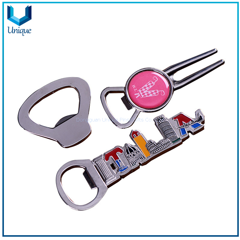Fashion Golf Divot Tool Bottle Opener, personalice la herramienta Divot Divot Tool de Ballmarker con la función de abridor de embotellador para los accesorios de golf Regalos promocionales