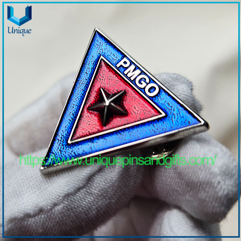 Broche de alfiler de Metal 3D personalizado para solapa, insignia con forma triangular de búho y pulpo brasileño, insignia con cierre de mariposa PMGO SSPGO CBMGO