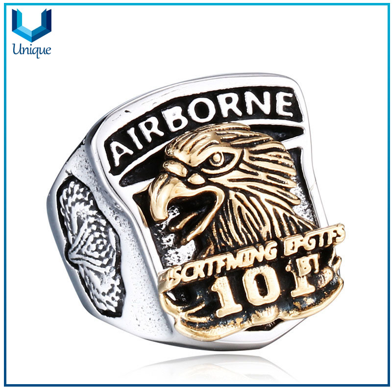 OEM ODM joyería europea y americana Retro Eagle Wings Anillos de diseño de animales para hombres