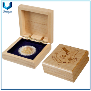 Precio de fábrica Nuevo diseño Regalo de arce personalizado Caja de visualización de monedas de madera