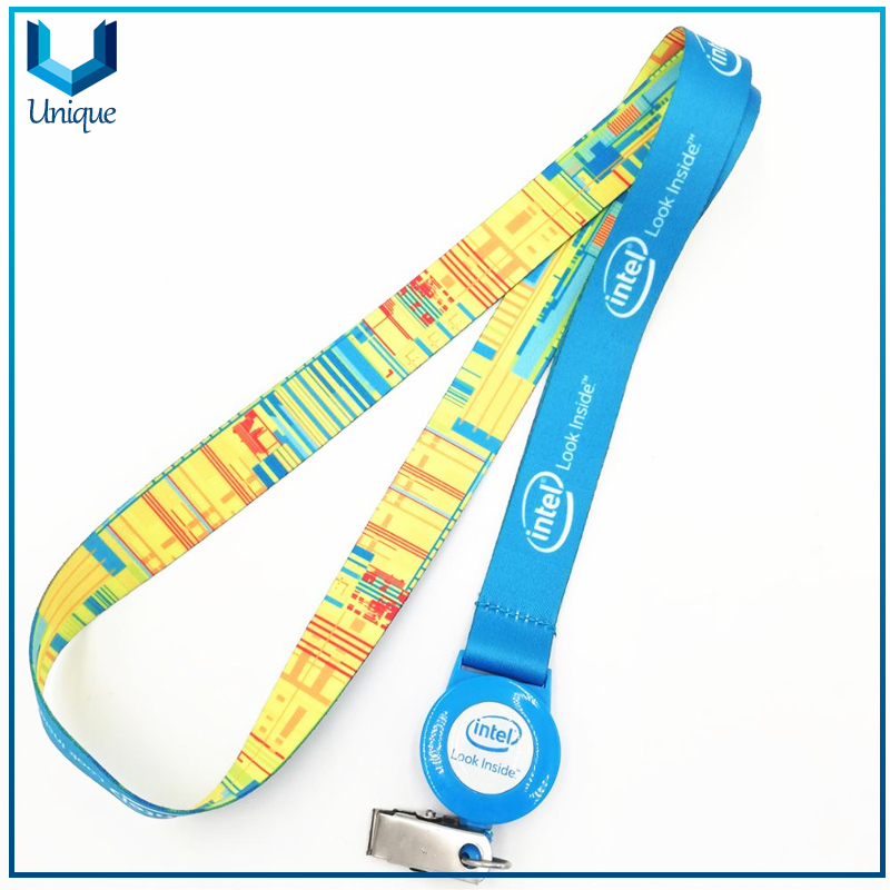 Cordón de poliéster personalizado con carrete de insignia