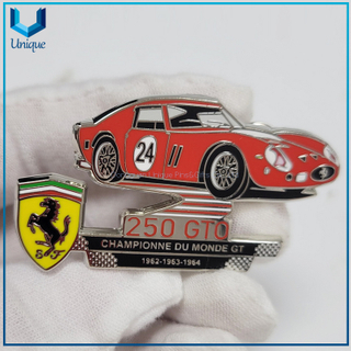 Pin de solapa de coche de carreras de esmalte duro personalizado