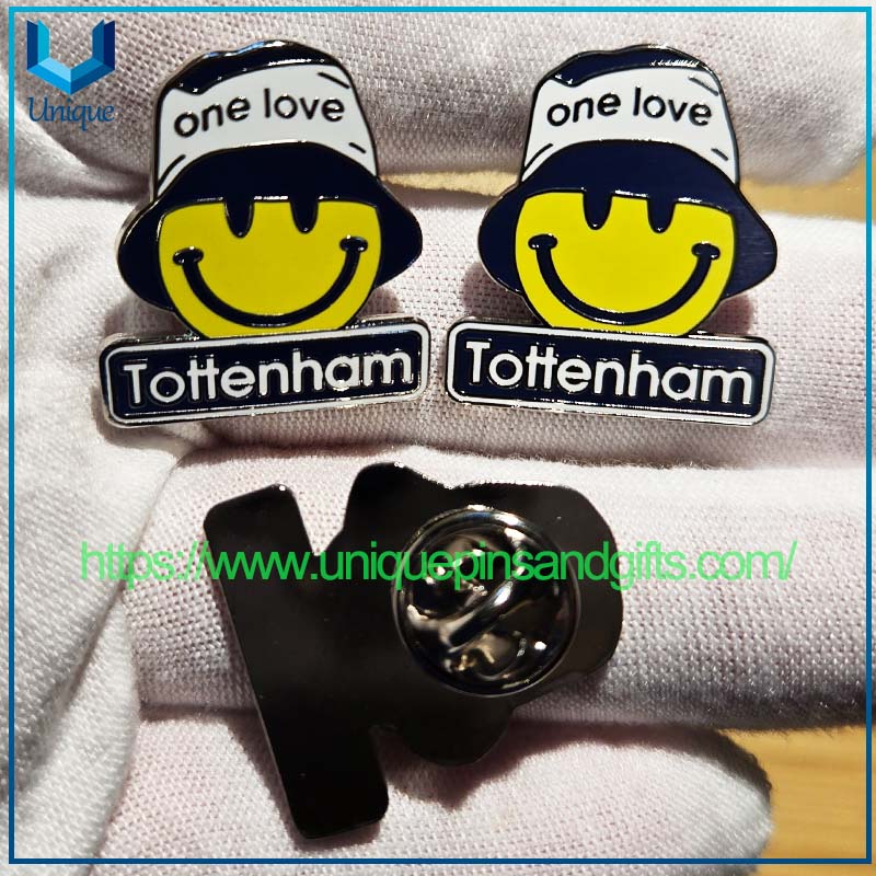 Personalice la placa de esmalte de metal encantador insignia de la solapa de esmalte de metal, la insignia escolar del emblema de la escuela, la insignia de alfiler de la solapa de la organización para regalos de decoración