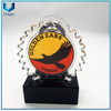 Personalice la fábrica de trofeos de cristal, trofeo de honor militar en cristal con el logotipo de personalizar, el premio al por mayor K9 Crystal Trofy Cup para regalos de souvenirs