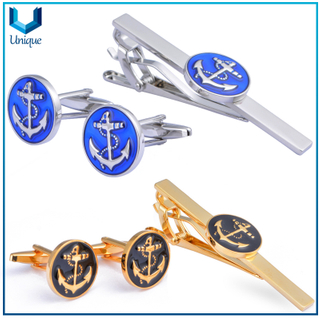 China fabricante al por mayor para manualidades de metal, personalice el pin de la correa y la corbata para requisitos particulares en el set para regalos promocionales, oro / níquel Anclating Logo Gemflink