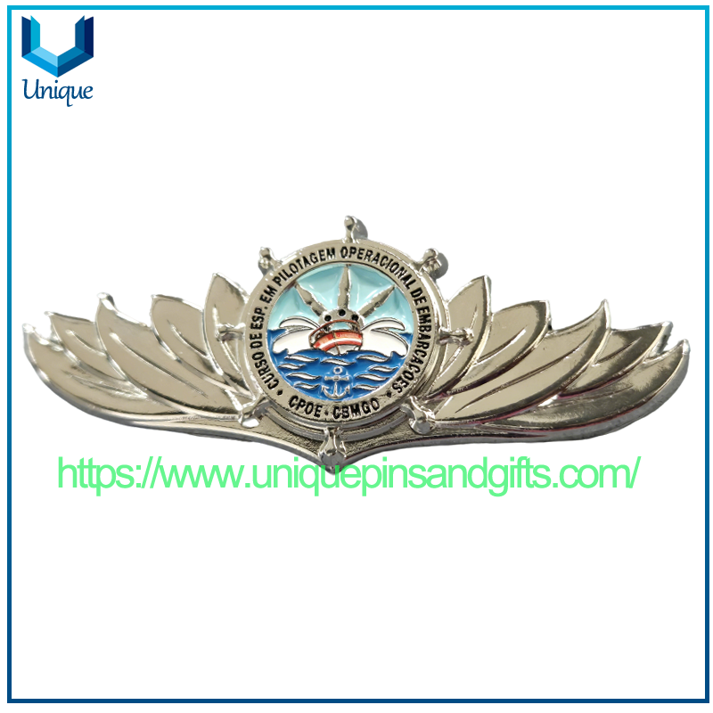 Broche de alfiler de Metal 3D personalizado para solapa, insignia con forma triangular de búho y pulpo brasileño, insignia con cierre de mariposa PMGO SSPGO CBMGO