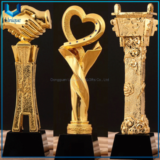 Personalice los trofeos de recuerdo de oro 3D hechos en metal con diseño de aleación de zinc