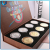 Monedas conmemorativas de metal de moda personalizadas de alta calidad, patrón de dibujos animados de diseño personalizado gratuito, logotipo de impresión UV, chapado en oro plateado y cobre con caja personalizada
