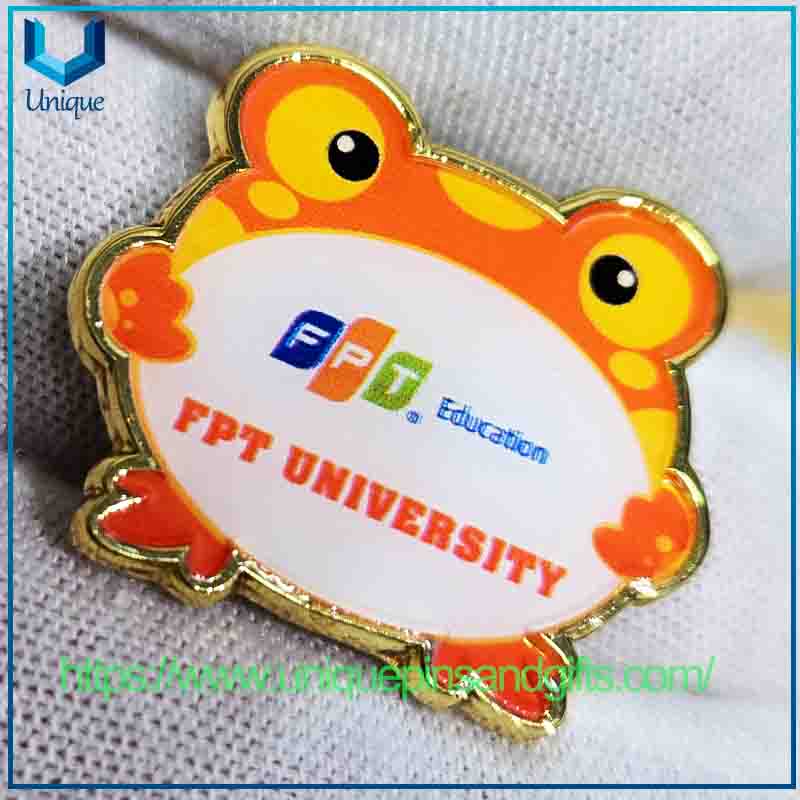 Insignia suave dura del esmalte del Pin de la solapa de la broche del metal para requisitos particulares con magnético fuerte