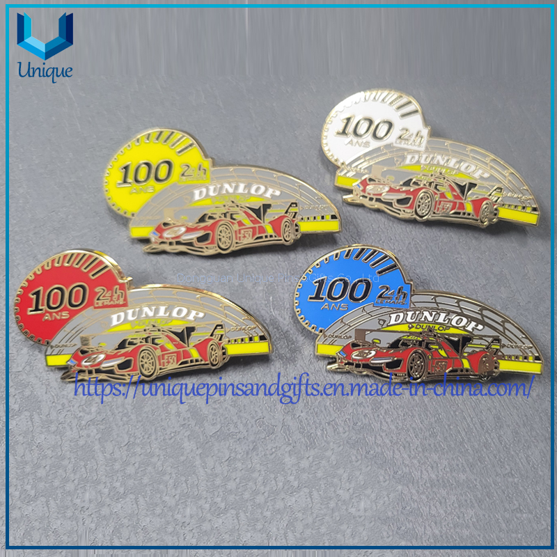 Pin de solapa de coche de carreras de esmalte duro personalizado, pin de autobús escolar