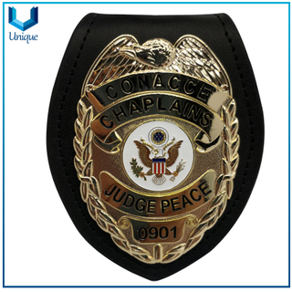 Personalice la fábrica de insignias de la policía, muere golpeó la insignia de honor del oro de cobre 3D con un soporte de cuero genuino + clip de cinturón de metal, insignia de la moneda de Sounvenir