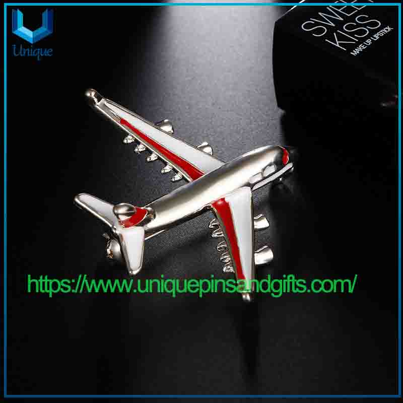 Broche de avión Boeing con gota de aceite personalizado, Pin versátil y bonito para accesorio de Ropa nueva