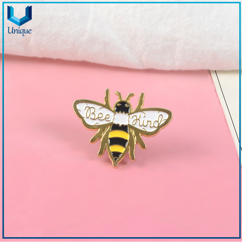 Pin de solapa de chapado de oro 24k, emblema del esmalte, marcador de sombrero, bolso de decoración, broche de metal de prenda, pernos de regalo promocionales
