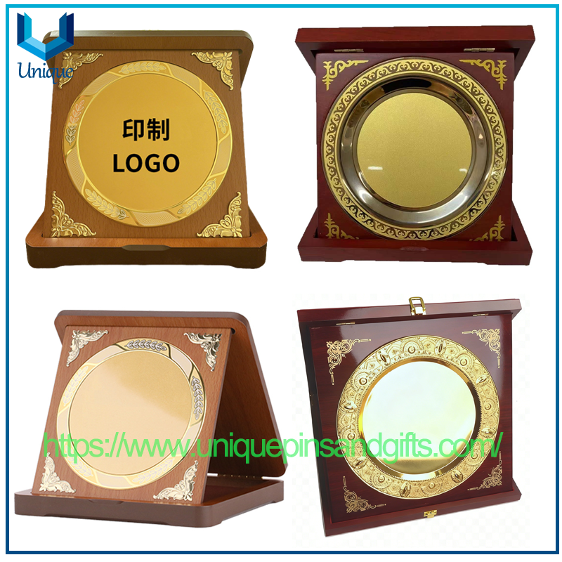 Nuevo Placa de medalla exquisita, placa de madera en blanco, placa dorada, placa plegable de madera 