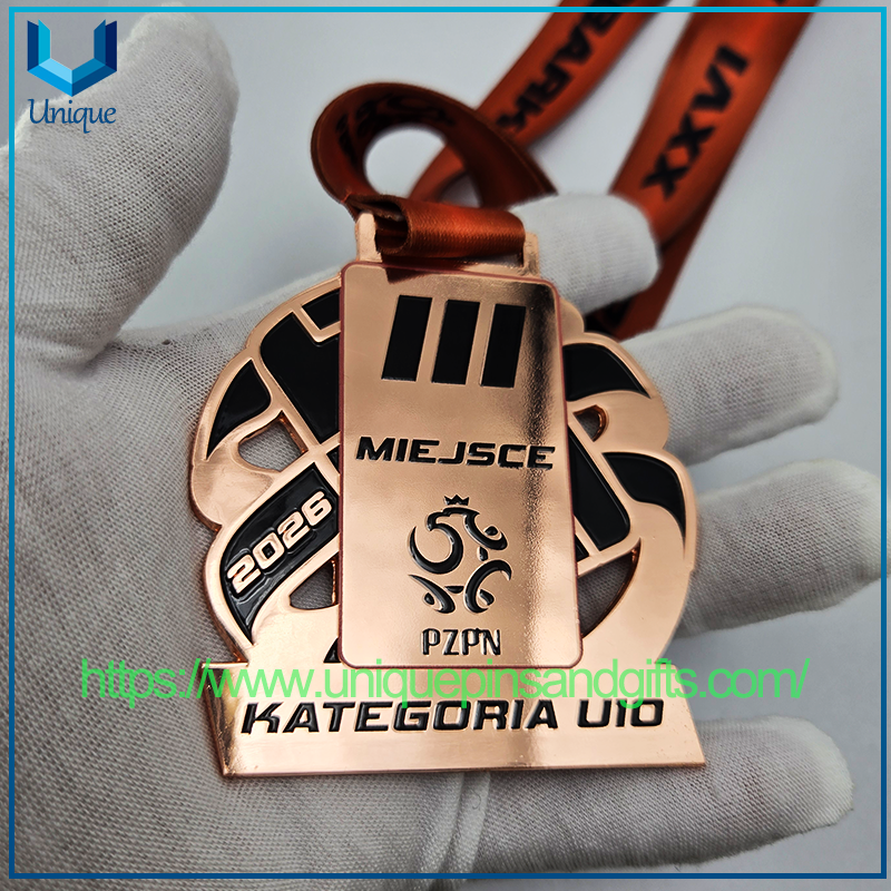 Medallas de metal personalizadas para eventos deportivos con medalla de bronce, oro y plata PZPN de Polonia con cinta