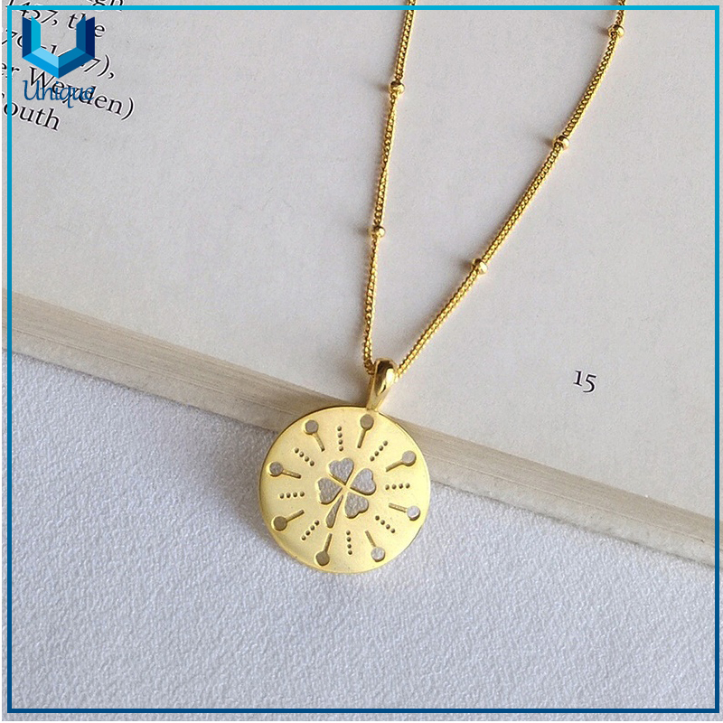 Diseño personalizado 925 Charm de plata esterlina Colgante de la moneda, Fábrica Custom Holdolkout Necklace con chapado en oro