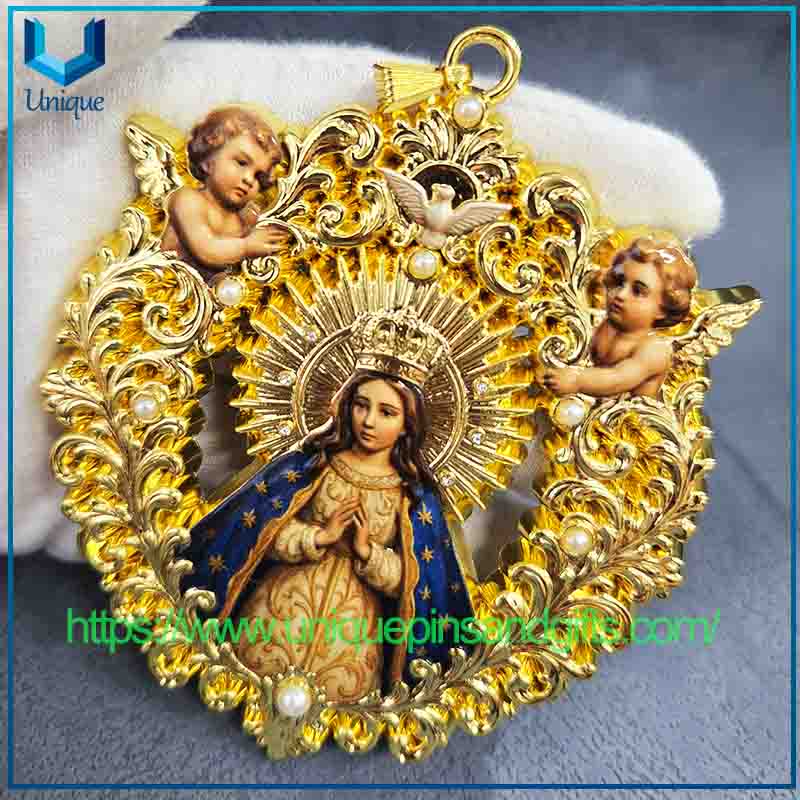 Colgante de Nuestra Señora de Guadalupe de alta calidad con ángeles, regalo religioso