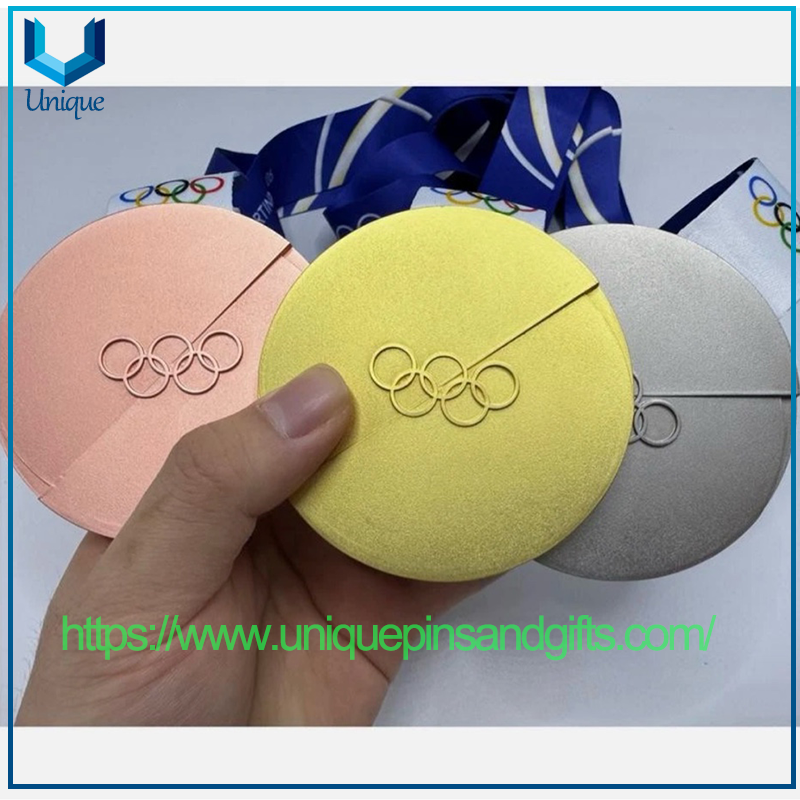 Alta calidad personalizada 2026 Milano Cortina pista eventos deportivos Metal 3D oro plata medallas de latón, medalla/medallón personalizado