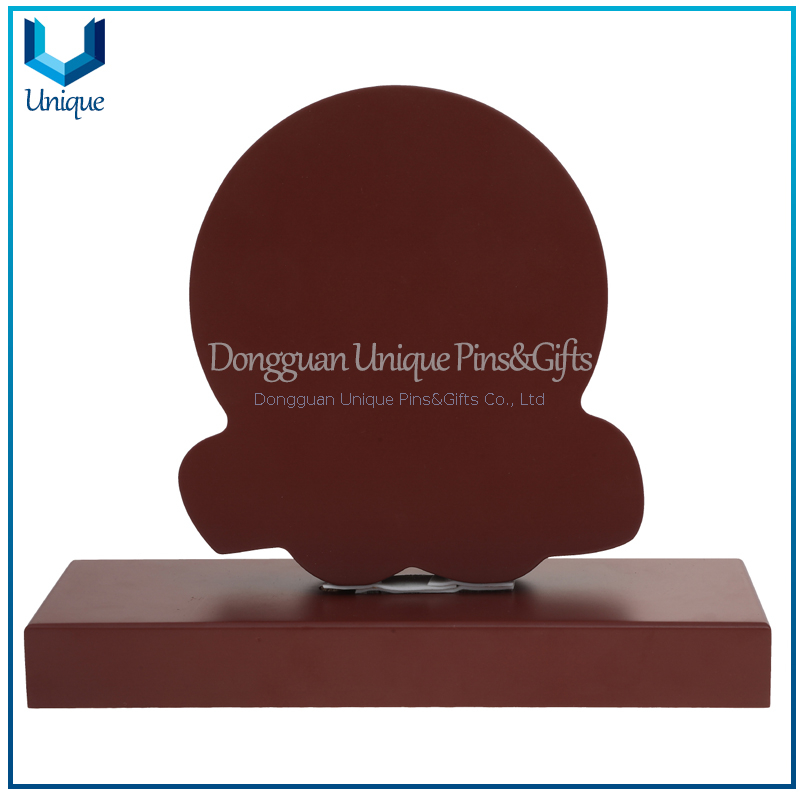 Premio de metal de la marina militar de Nigeria de alta calidad con expositor de madera