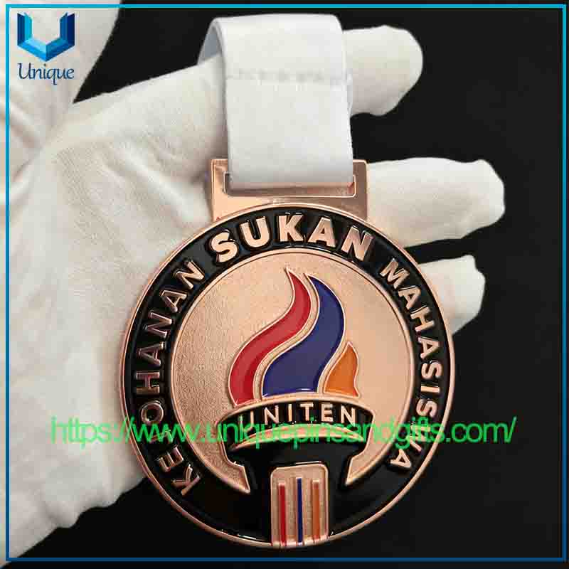 Medalla de metal 3D de Malasia de diseño personalizado, medalla escolar, medalla deportiva, medalla de maratón con cinta