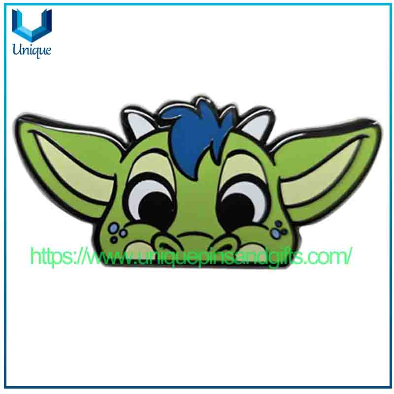 Insignia geométrica del Pin del esmalte del cerdo de la historieta de ABU con la impresión colorida para los niños de la promoción escolar