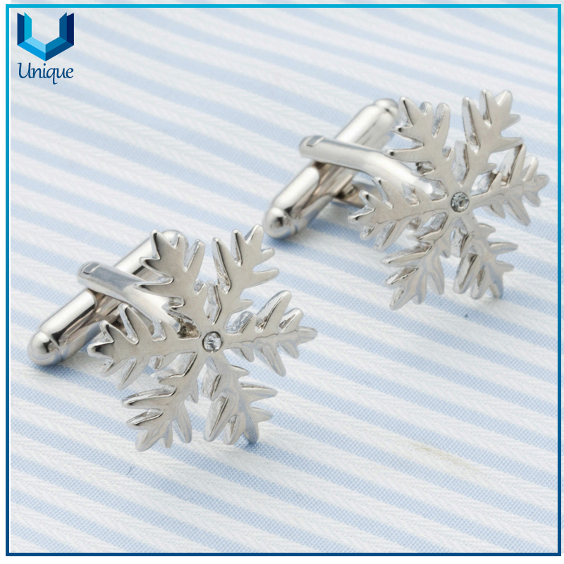 Cyrstal Decorated Manclink, mancuerna de copo de nieve, personalice la corbata de la joyería de moda de Navidad de la Navidad Pin & Cuffpink en el conjunto para regalos promocionales