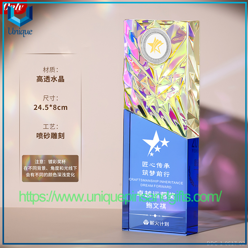 Trofeos de cristal personalizados Trofeos de premios creativos elegantes de alta gama para competiciones de empleados destacados Medallas de premios de la conferencia de fin de año