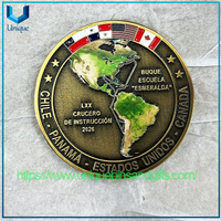 Cree monedas conmemorativas coloridas del chapado en oro del metal para requisitos particulares ARMADA DE CHIL 3D