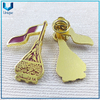Personalice Metal Crafts Factory Qatar Bandera Nacional Pin de solapa, personalice Pin de solapa de la bandera nacional en esmalte suave, bandera de oro