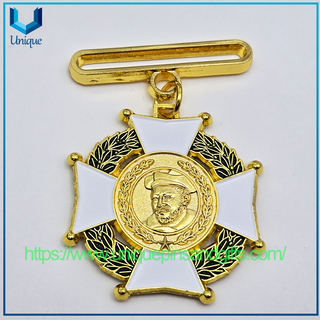 Venta al por mayor AU MERITE Medalla cruzada grabada Medalla al Mérito de Metal de esmalte duro personalizada Medalla Conmemorativa de Honor personalizada